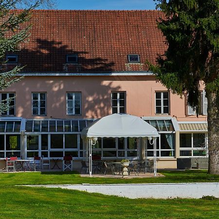 Logis Auberge Du Port Bazeilles Exteriér fotografie